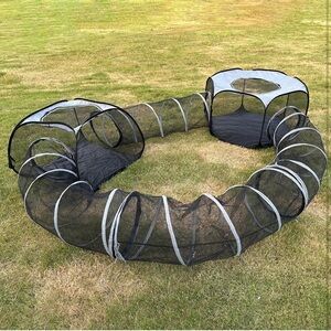 Black Pet Play Tunnel